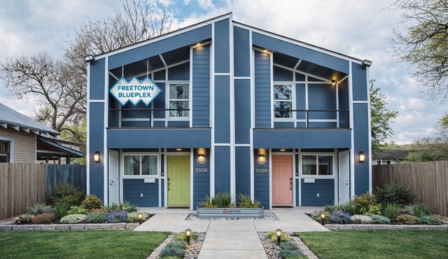 Freetown Blueplex Downtown Unit A 2br/2.5ba