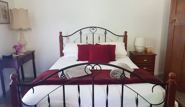 Freida Historic Farmhouse Bellingen - Sharing country bliss together