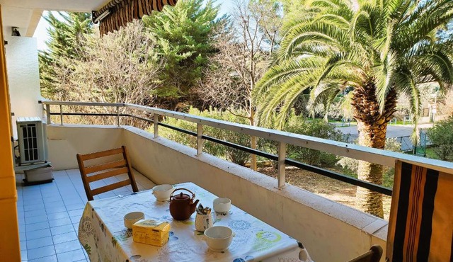 FREJUS PLAGE Miougrano T2 55m2 Climatise Piscine