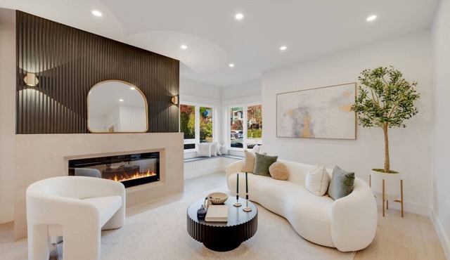 Fremont Luxury Residences | 6 Bedrooms, Sleeps 16