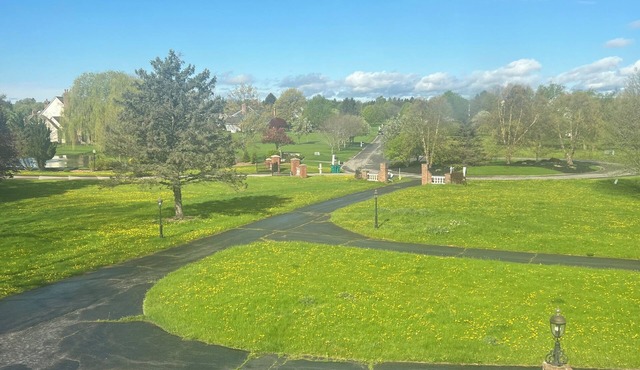 French Chateau 1989 country living