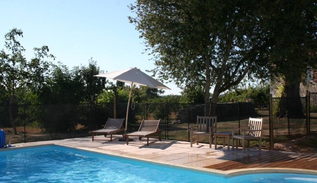 French country gite with pool, within walking distance of pretty village