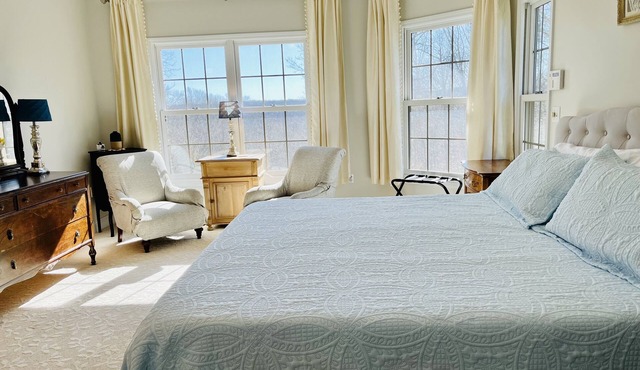 French Country Main HousenClose to Brown County and IU