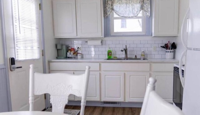 French Creek Haven- Meadville Apt with Boho Charm