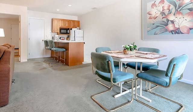 French Lick 1 BR w/Full Kitchen, Outdoor Terrace & Free Parking!