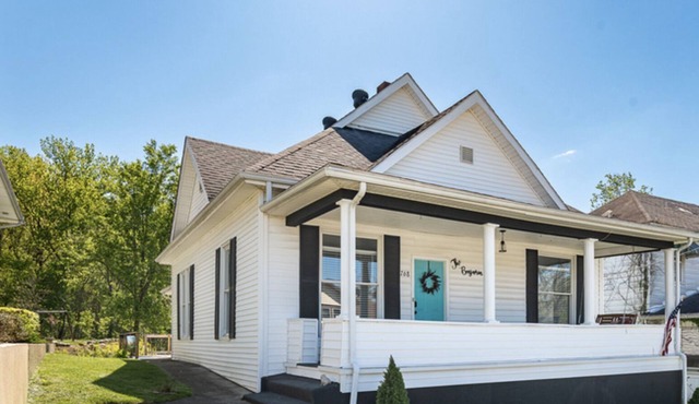 French Lick and West Baden travelers will love the location of the Benjamin.