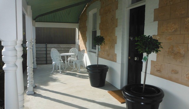 French Provincial accommodation in the heart of Yorke Peninsula