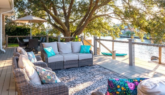 French Quarter Festival Rental Home Near New Orleans and Bourbon Street 5 BR