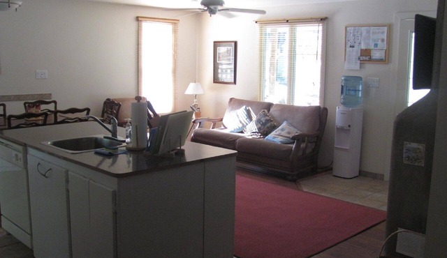 Frenchman Bay Cottages-The Cottage