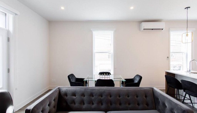 Fresh 1 Bdr in the Heart of Mile End by Denstays