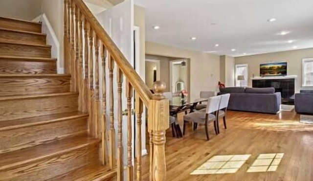 Fresh | 4 bedroom | Luxury | Center | Sunny