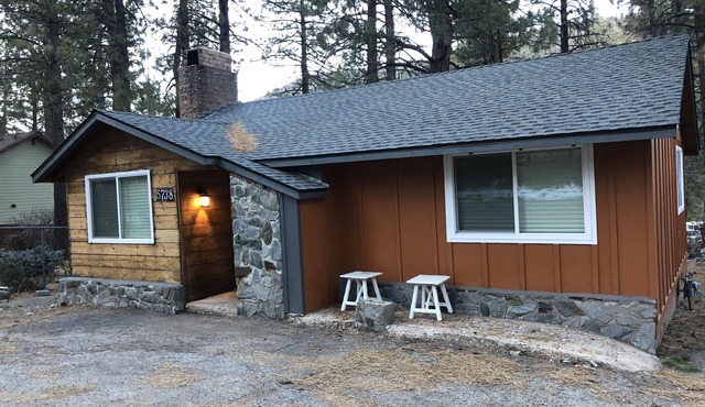 Fresh Air Cabin Hike Rest Refresh Sleeps 8