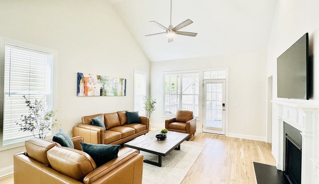 Fresh and Modern Cottage