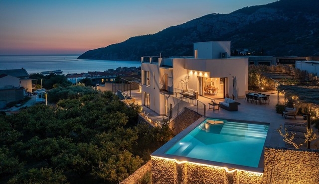 Fresh and Modern Vis Villa | Stunning SeaViews | Villa Island Time | Resort Centre | Komiza