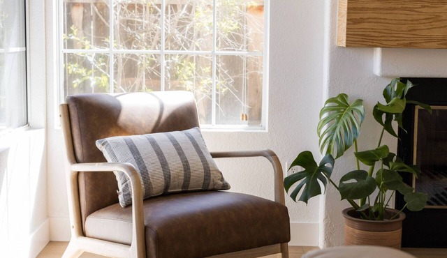 Fresh, Clean, Relaxing Home, in the Heart of North County San Diego