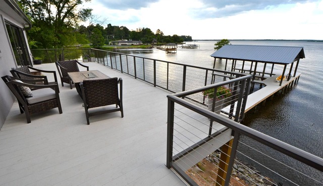 Fresh, Contemporary Lake House with Gourmet Kitchen and 2 Covered Boat Slips