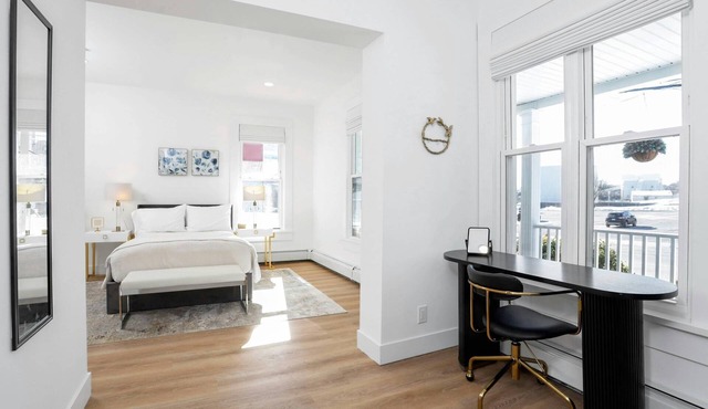 Fresh Modern 3BR/2BA Escape #5, Harbor Point – Walk to Train, Cafes, Restaurants, City + Shore