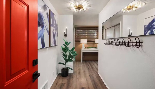 Fresh & Modern Refurnished Apartment