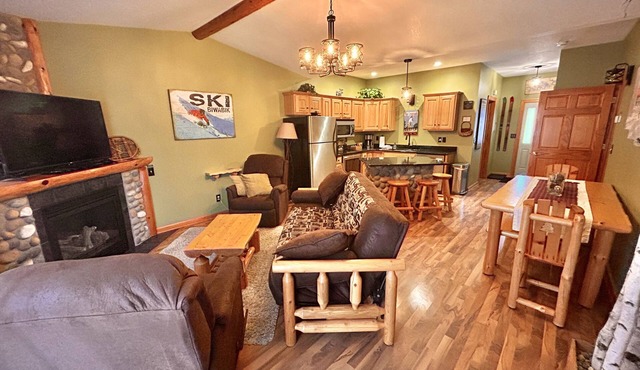 Freshly renovated 2BR condo at Giants Ridge