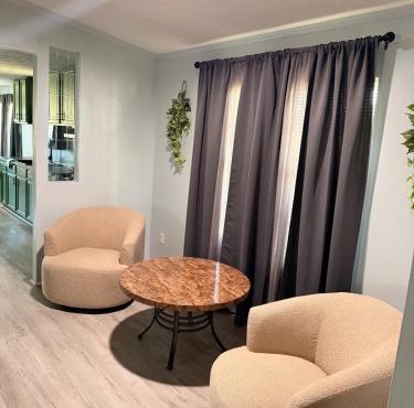Freshly Renovated 3BR Close to ECU