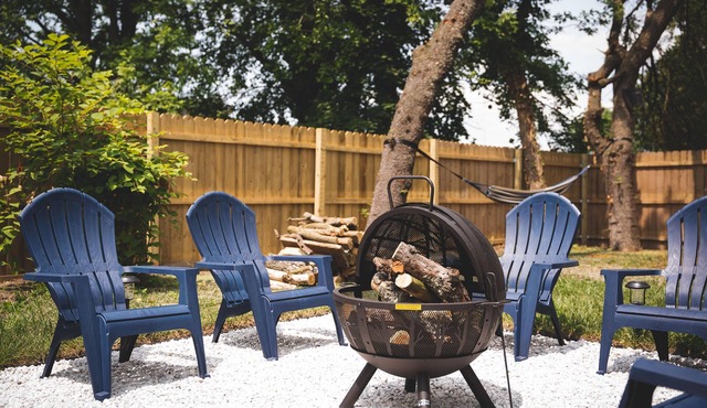 *Freshly Renovated & Clean! Perfect Family Home!*