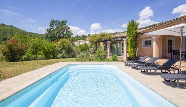 Fresia II - Three Bedroom Villa, Sleeps 6