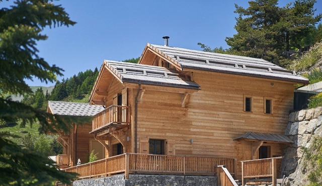 FRGK " Luxury Chalet