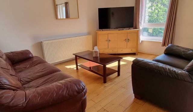 FRIARY GARDENS TOWNHOUSE