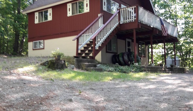 Friendly Family Chalet In Eidelweiss Village minutes to N.Conway NH Storyland