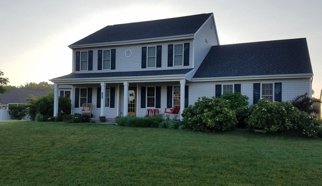 Friendly, Quiet Cul-de-sac - 18 Minutes from Oshkosh EAA Air Show Appleton ATW!