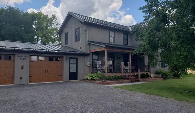 Friends And Family Farmhouse