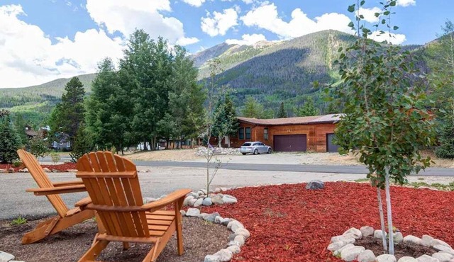 Frisco View Flat🏔️close to Vail⛷️Breck🚙Garage🐶$0 Cleaning & Pet Fees
