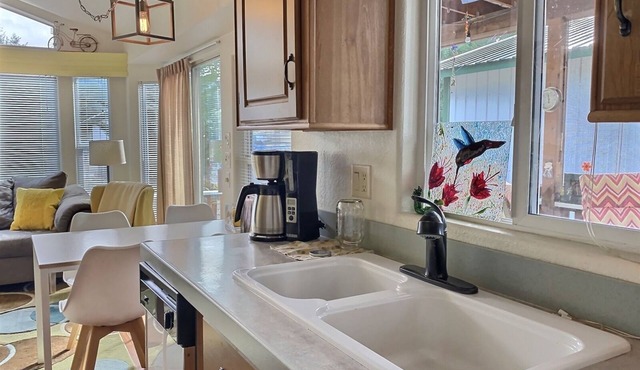 Frog Wood Cabin | 1 Bed, 1 Bath