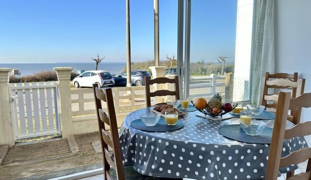 Front de Mer by Interhome