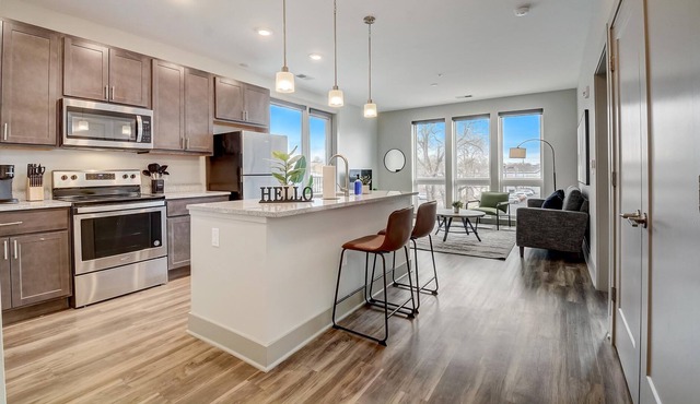 Frontdesk | 1 BR Apt near The Water Park