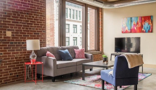 FRONTDESK 1209 Washington Ave Apts Downtown St Louis