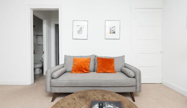 FRONTDESK Open 1 BR Apt by Black History Museum
