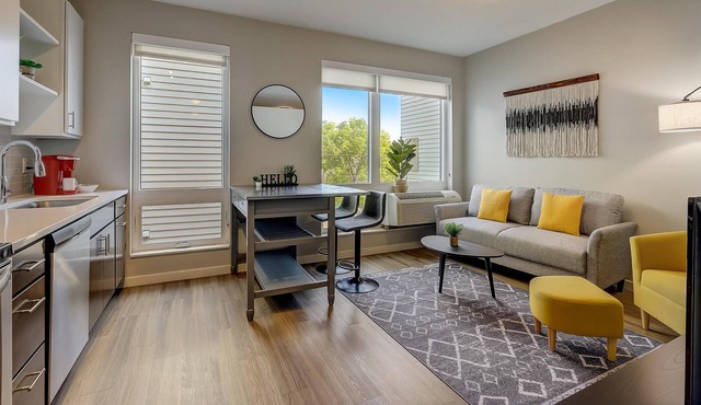 Frontdesk | Studio Apt close to Boom Island Park