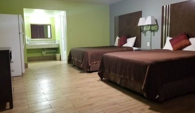 Frontier Motel