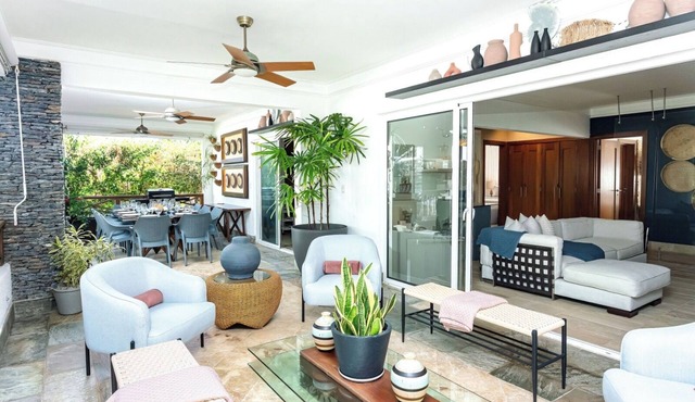 Frontline spacious and modern apartment in the best beach in Las Terrenas