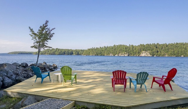 Frye Island Waterfront Retreat with Spectacular Frye’s Leap Views