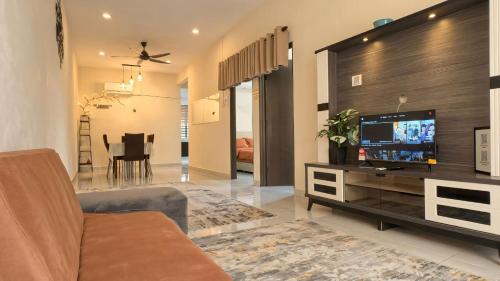 FS Serenity Homestay - 5 Air Conds