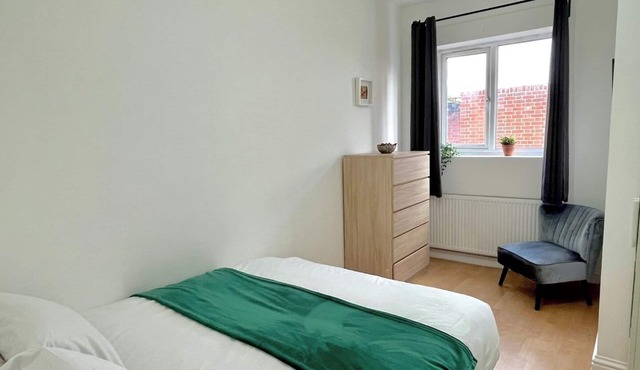 Fulham Broadway Apartment by PrimeCityHosts