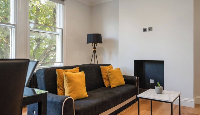 Fulham Luxury Lofts by Sol Haven