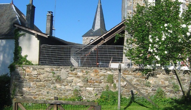full cottage south, near La Bourboule, Sancy