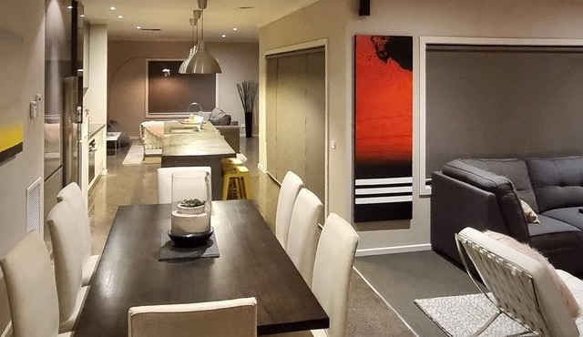 Full family home in quiet court