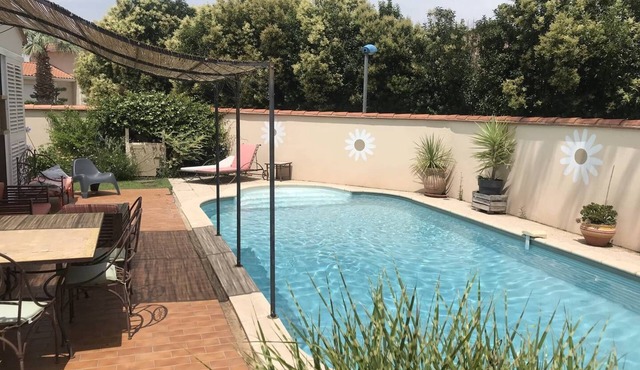 FULLY AIR-CONDITIONED HOLIDAY HOME IN QUIET LOCATION PRIVATE POOL 10 MINUTES FROM ST MARIE AND.