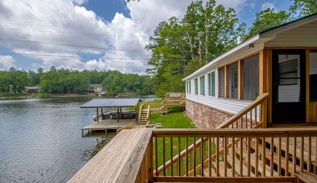 Full Fresh Remodel on Quiet Lake