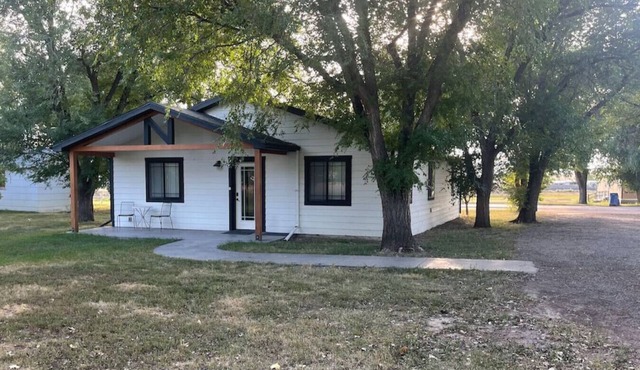 Full Home Located in Moorcoft, close to downtown!