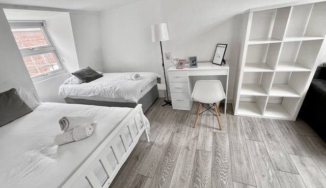 Full House 5 Rooms 3 Bath London